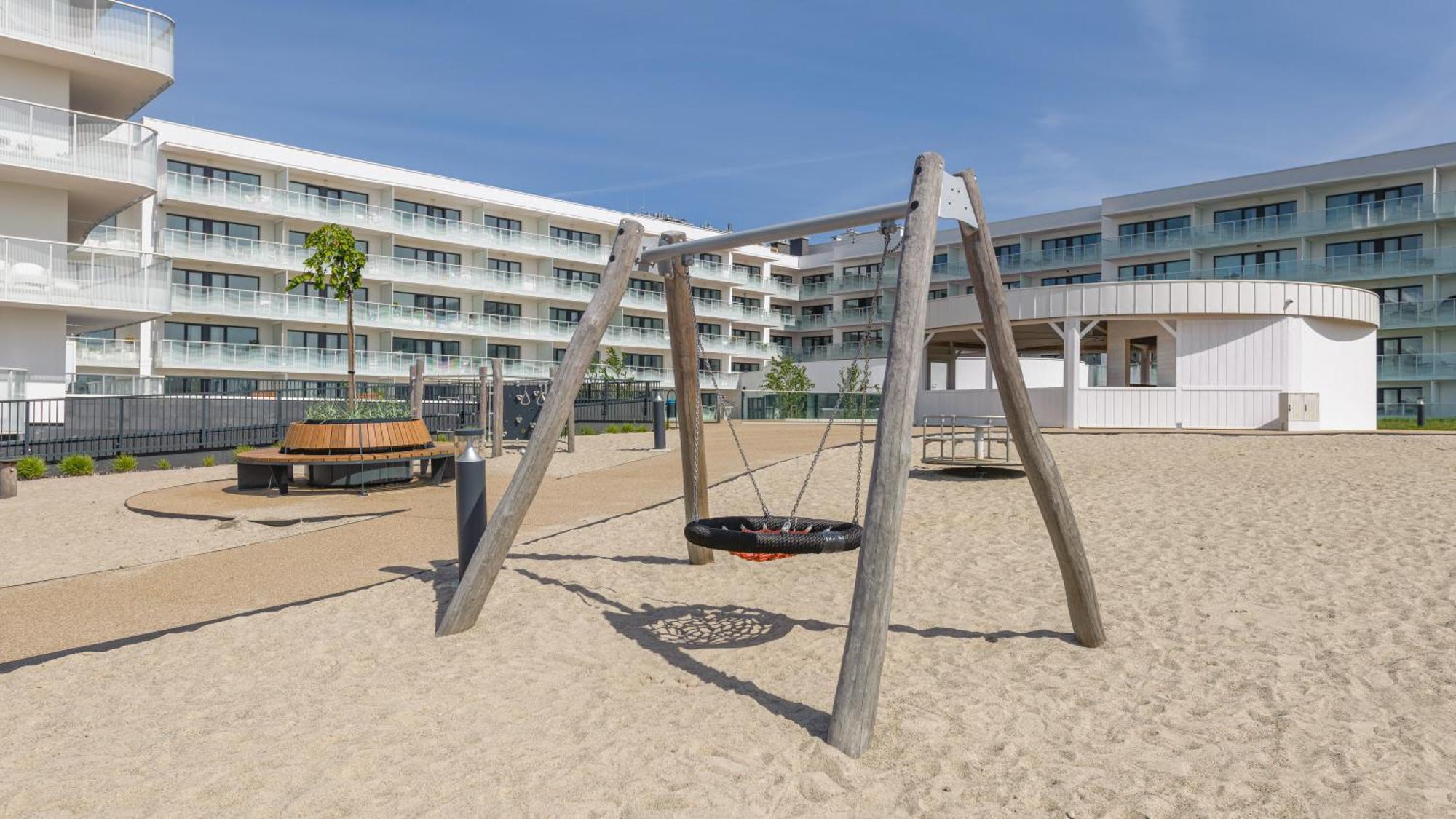 Apartament Lux Tukan B003, Polanki Aqua - Holiday City Kolobrzeg Ngoại thất bức ảnh