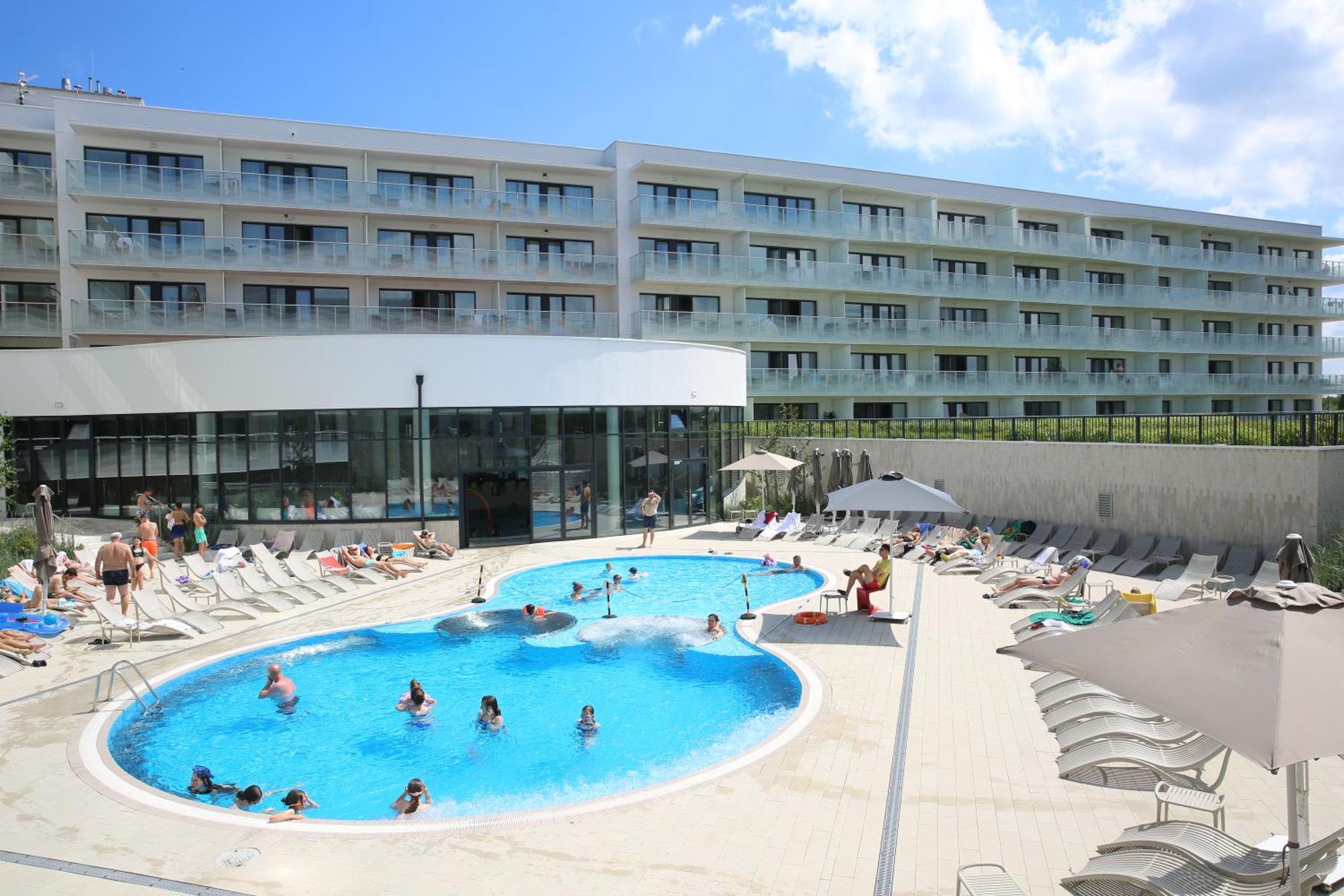 Apartament Lux Tukan B003, Polanki Aqua - Holiday City Kolobrzeg Ngoại thất bức ảnh